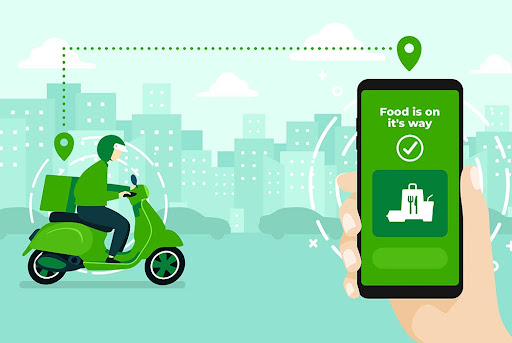 Uber Eatsや出前館のようなオンラインフードデリバリーアプリでは、リアルタイムでの配送過程の追跡機能が提供される